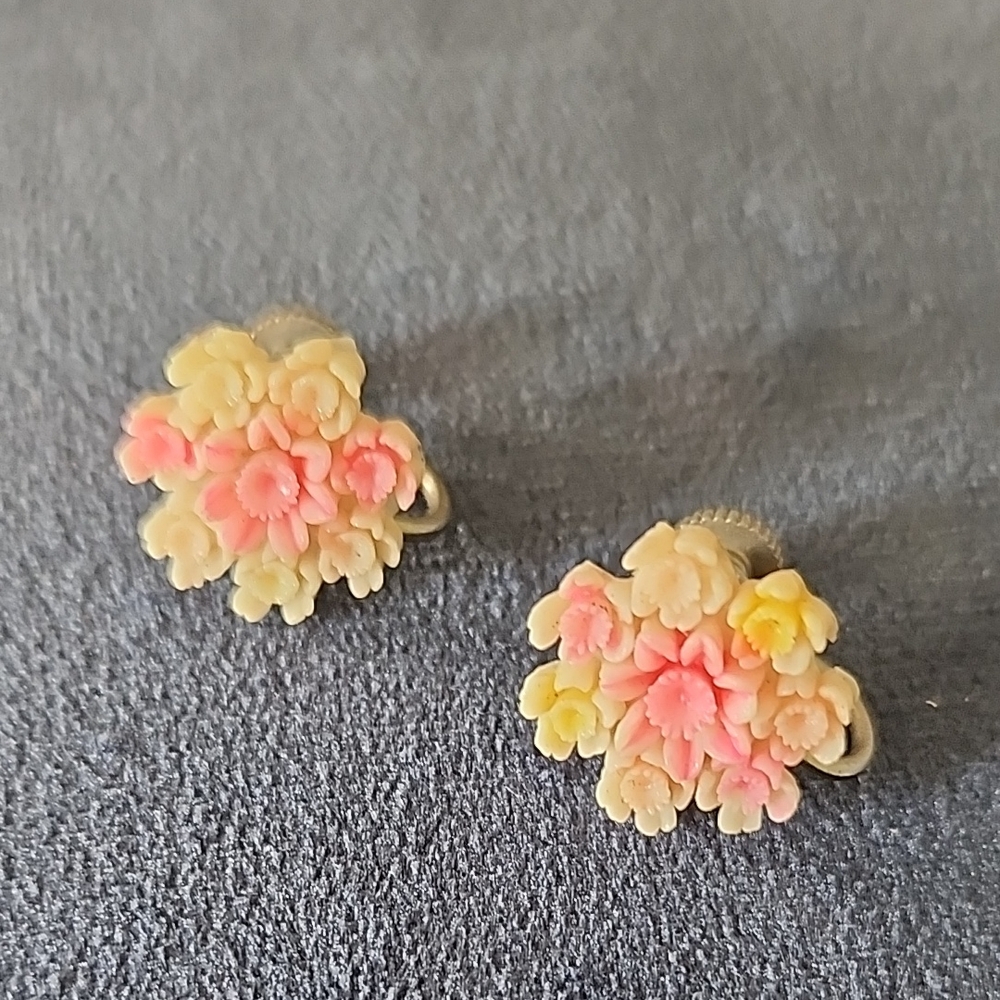 Vintage Floral Cluster Earrings in Pink and Yellow